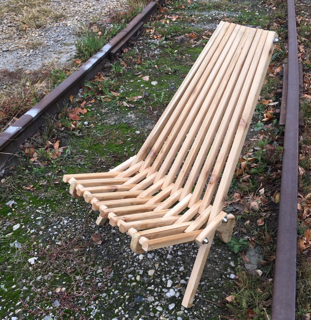 Lawn chair